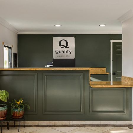 Quality Inn Lake Elsinore I-15 Buitenkant foto