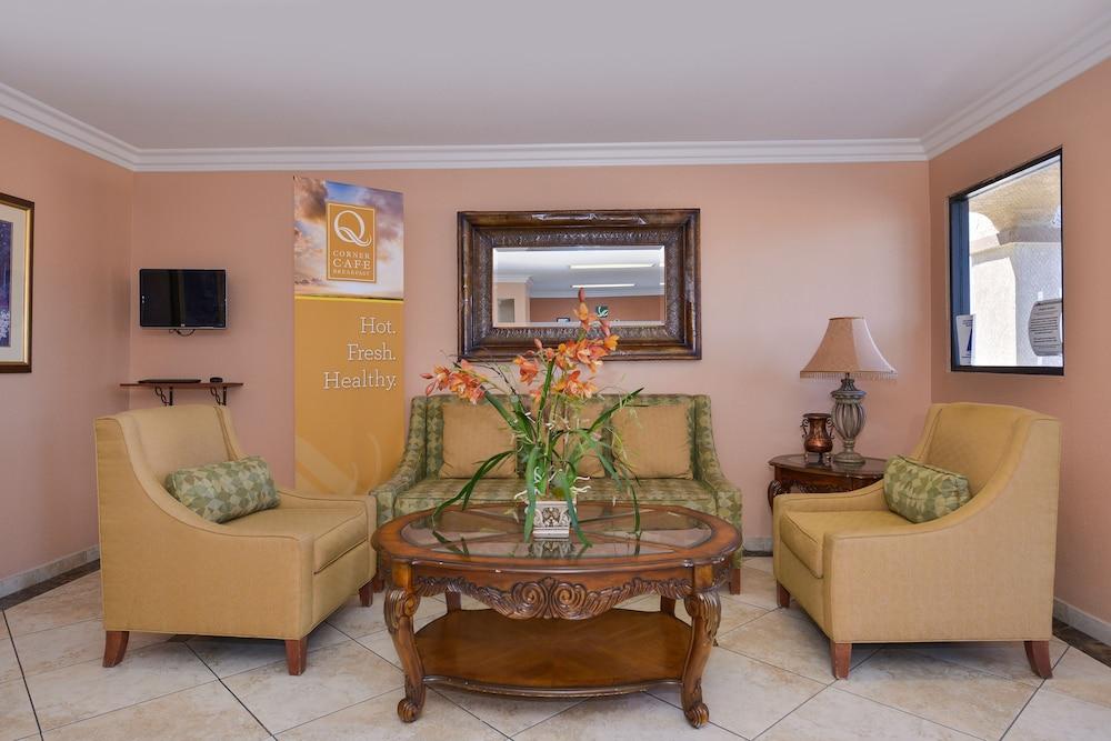 Quality Inn Lake Elsinore I-15 Buitenkant foto